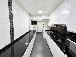 Blk 629 Jurong West Street 65 (Jurong West), HDB Executive #632246121